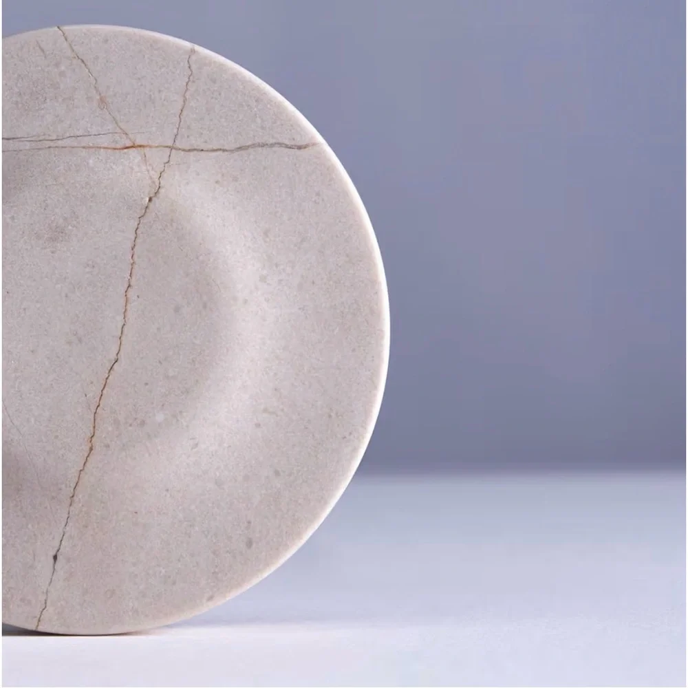 Einova Stone – Marble Wireless Charging Pad Designed in Italy-Cream Marble